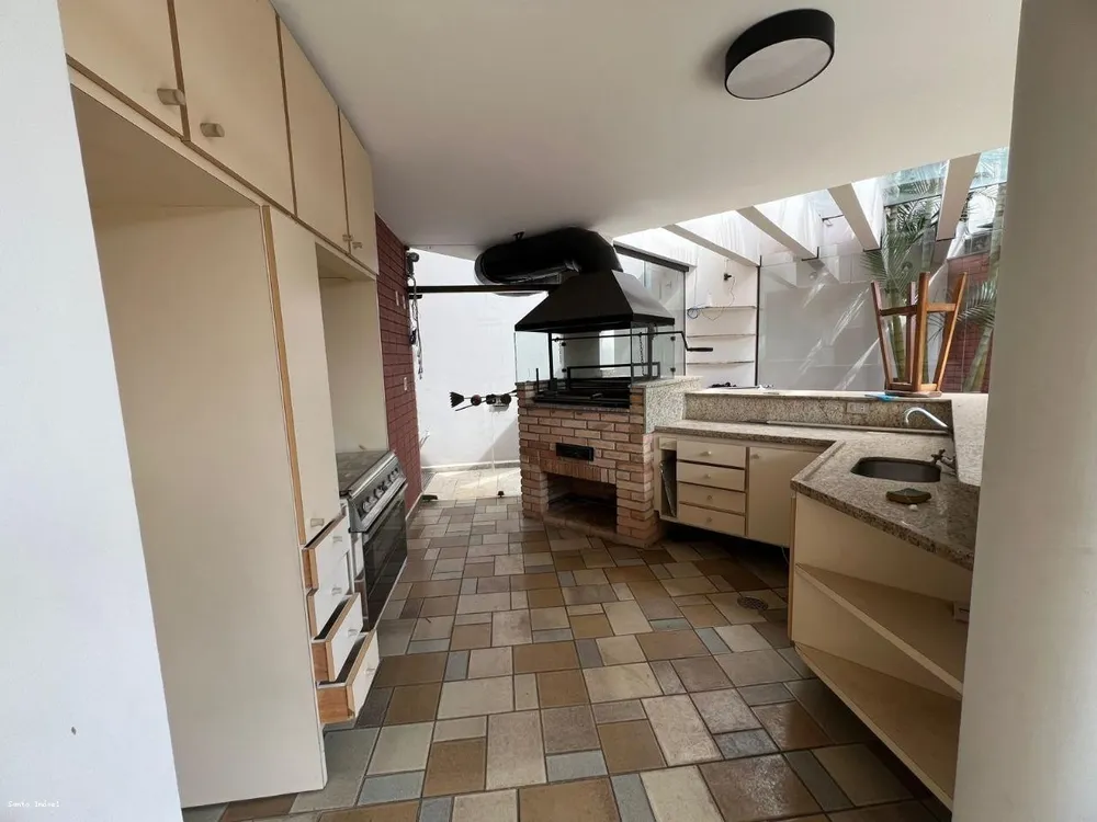 Sobrado, 5 quartos, 422 m² - Foto 1
