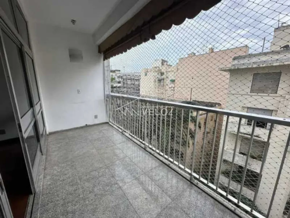 Apartamento, 3 quartos, 240 m² - Foto 8