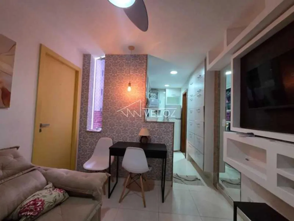 Apartamento, 1 quarto, 28 m² - Foto 1