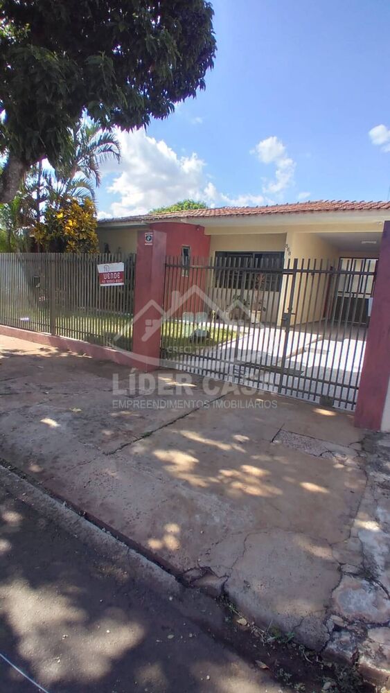 Casa, 3 quartos, 362 m² - Foto 1