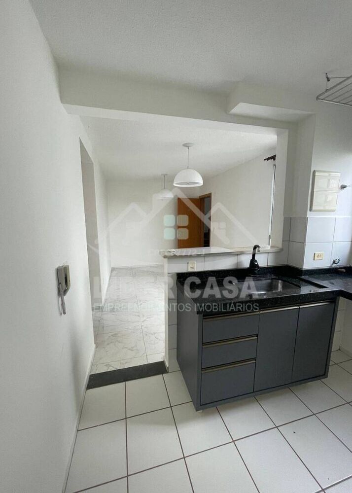 Apartamento à venda com 2 quartos, 65m² - Foto 4