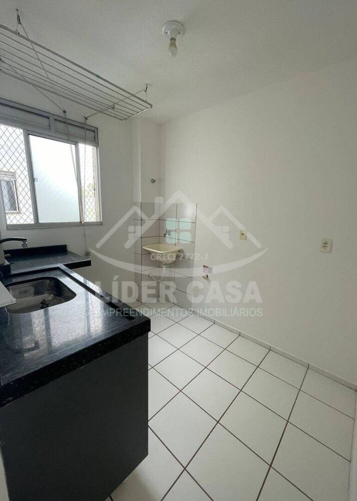 Apartamento à venda com 2 quartos, 65m² - Foto 3