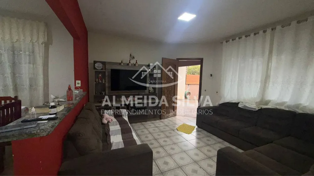Casa, 4 quartos - Foto 1