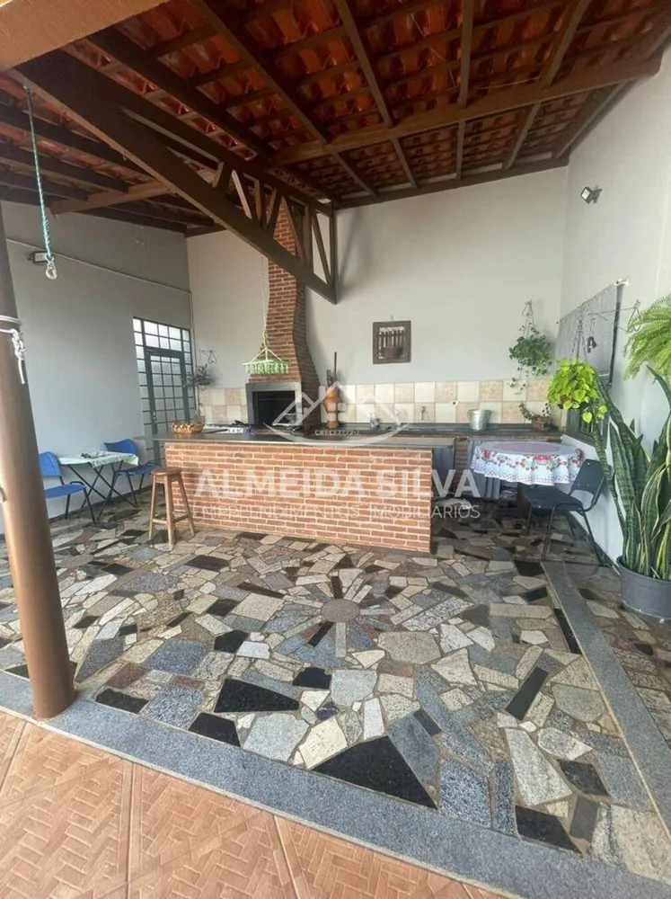 Casa, 3 quartos, 270 m² - Foto 16