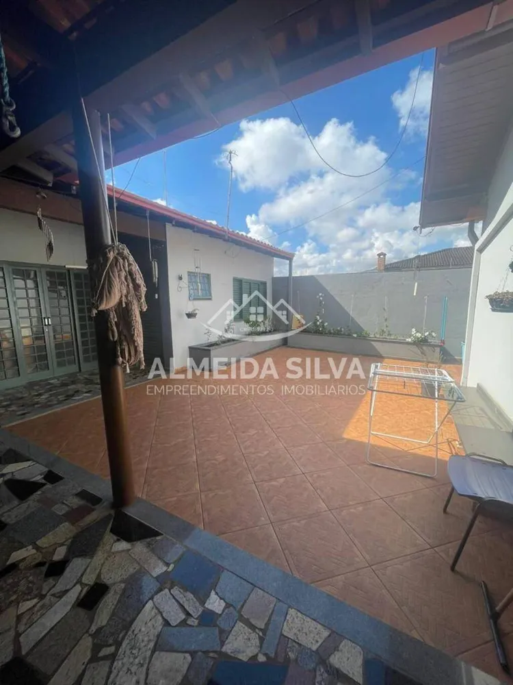 Casa, 3 quartos, 270 m² - Foto 13