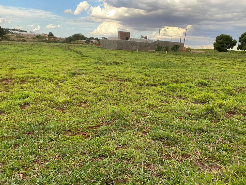 Terreno à venda, 2000m² - Foto 1