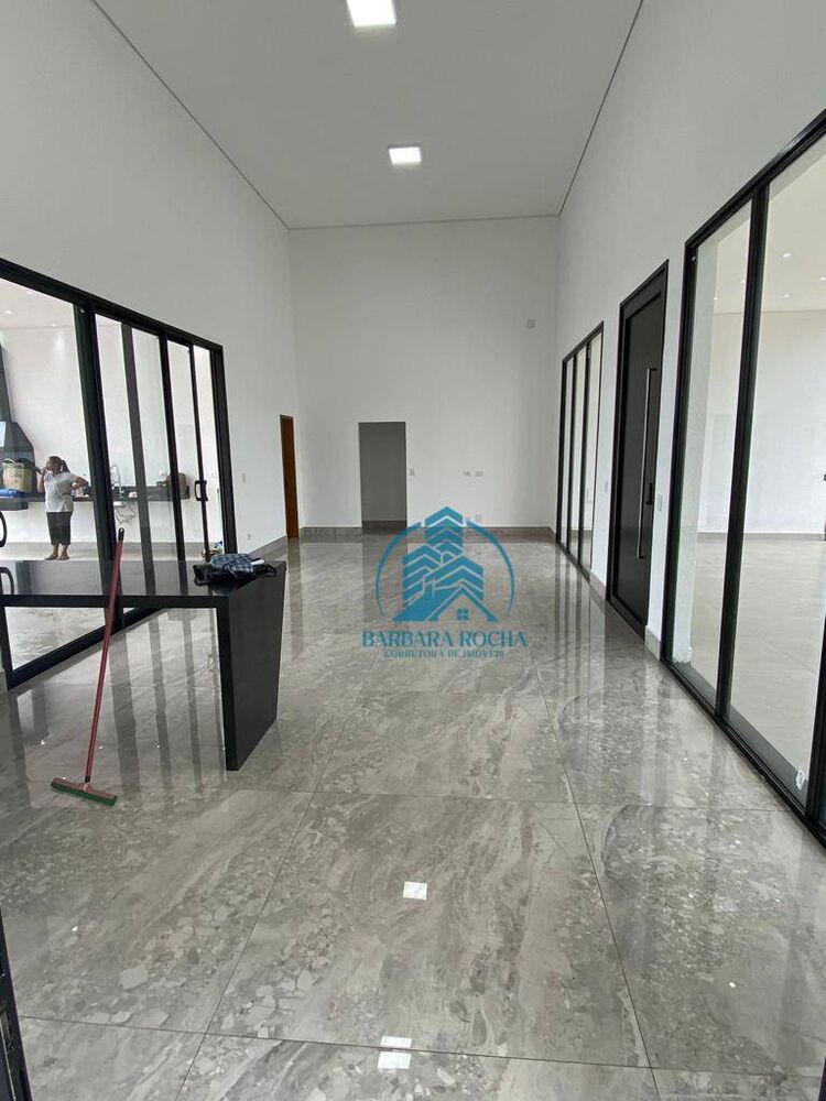 Casa, 3 quartos, 270 m² - Foto 2