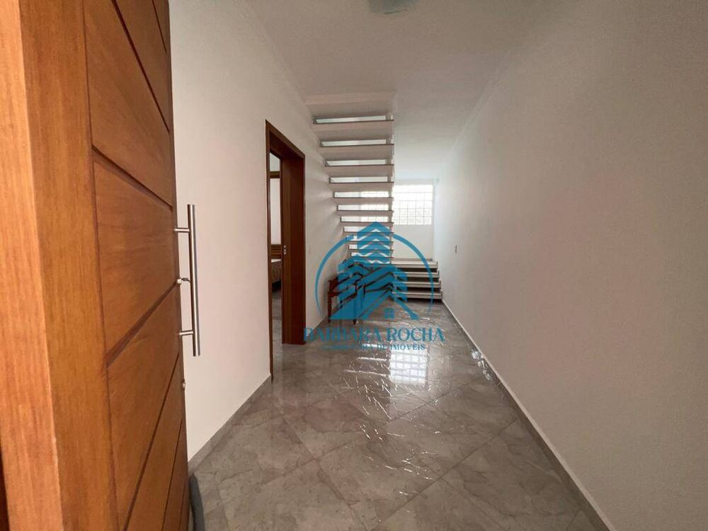 Casa de Condomínio à venda com 5 quartos, 306m² - Foto 4