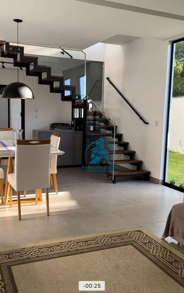 Casa, 3 quartos, 133 m² - Foto 1