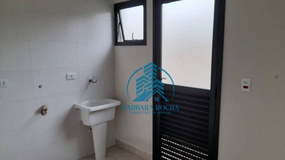 Casa, 3 quartos, 220 m² - Foto 1