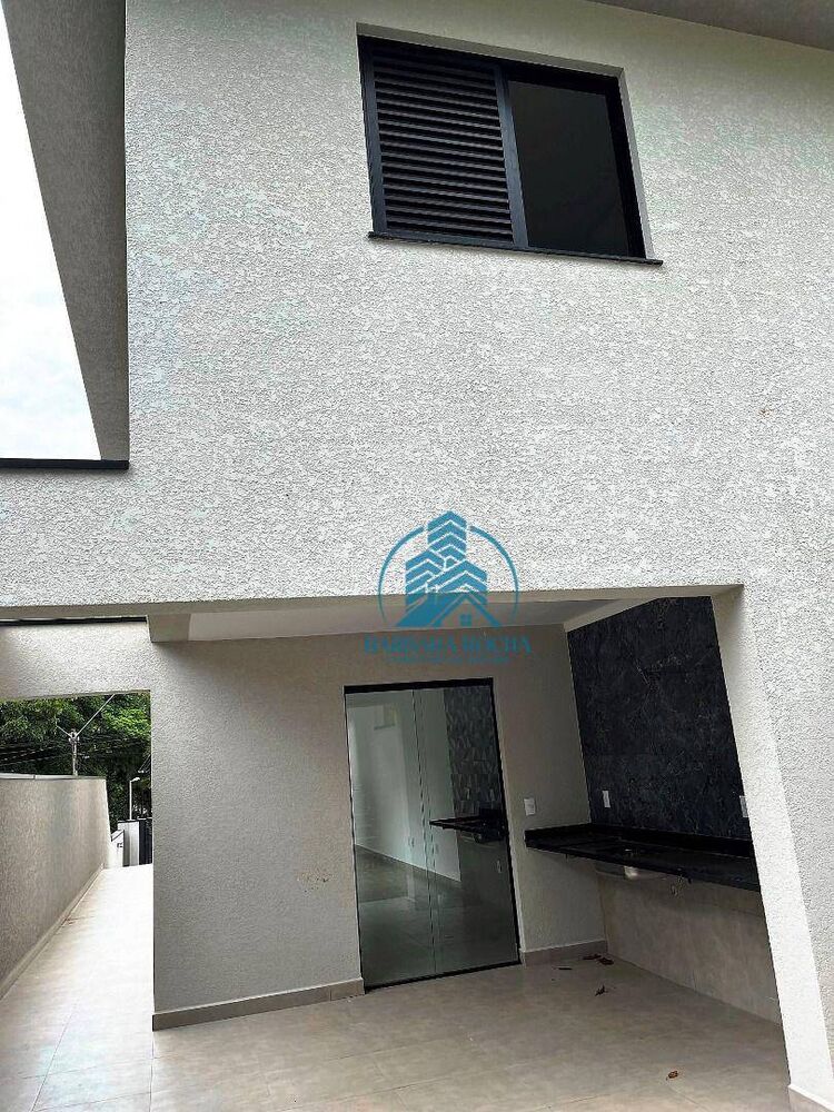 Casa à venda com 3 quartos, 125m² - Foto 18