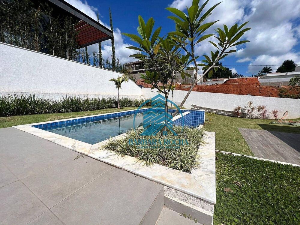 Casa, 3 quartos, 272 m² - Foto 2