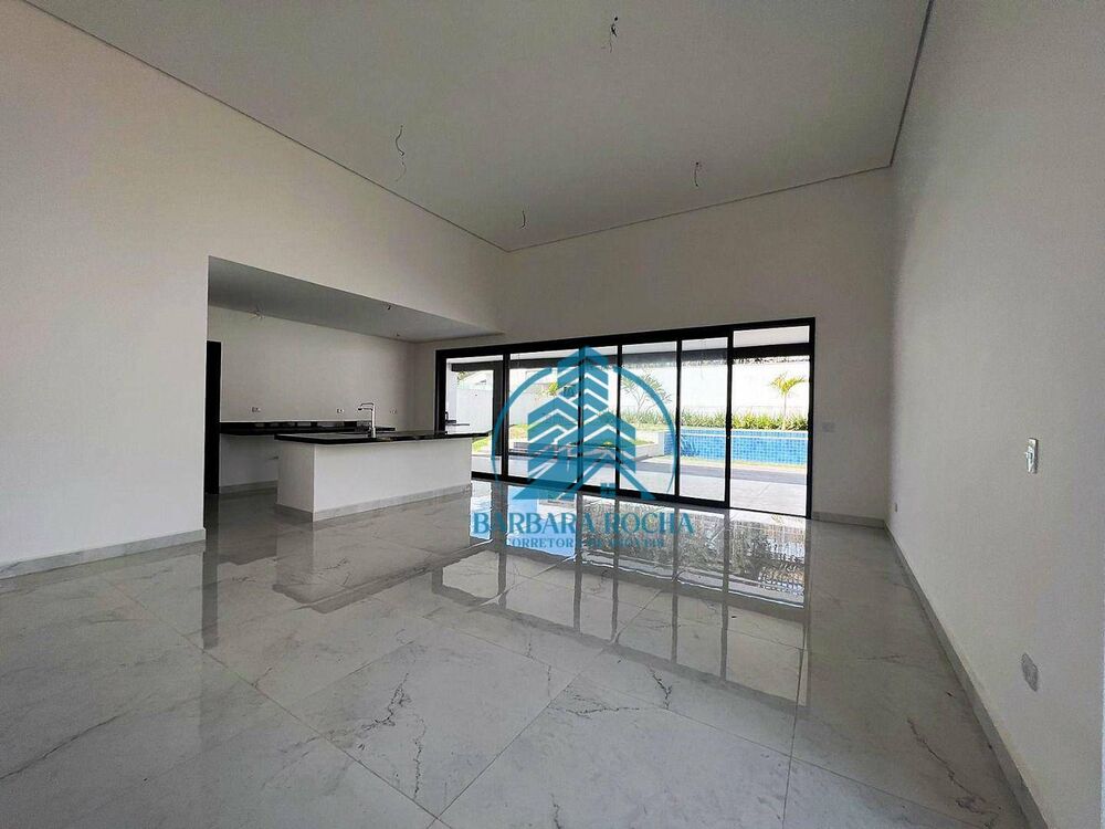 Casa, 3 quartos, 272 m² - Foto 3