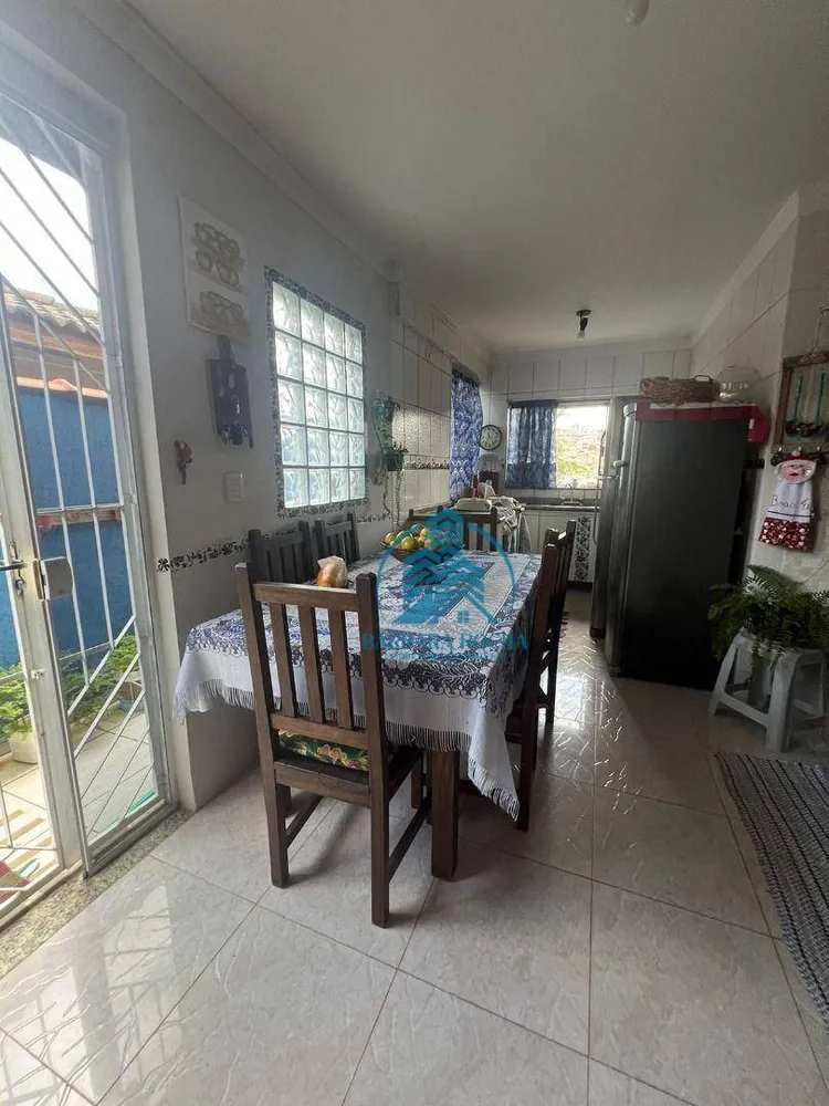 Casa, 3 quartos, 245 m² - Foto 8
