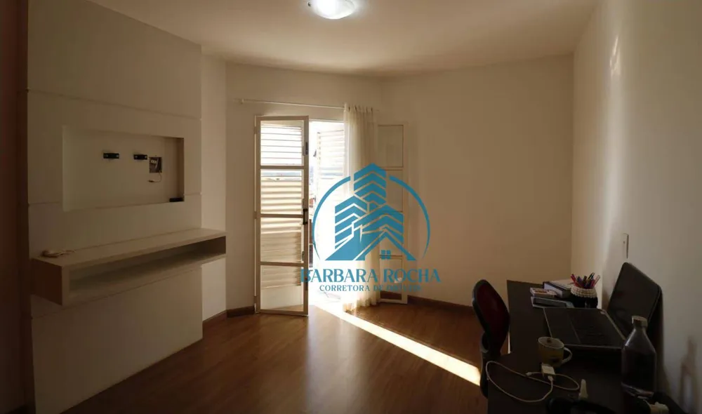 Casa, 3 quartos, 195 m² - Foto 6