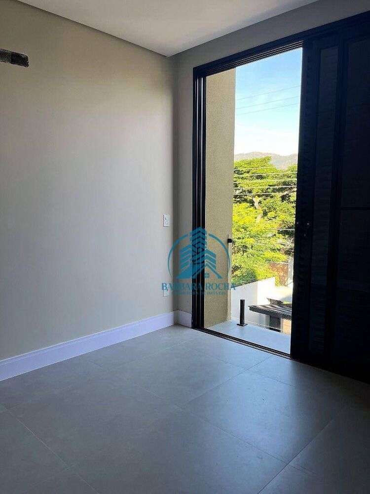 Casa, 3 quartos, 208 m² - Foto 8