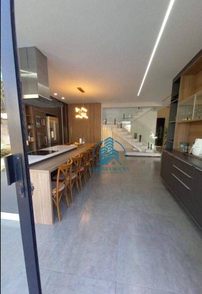 Casa, 5 quartos, 379 m² - Foto 2