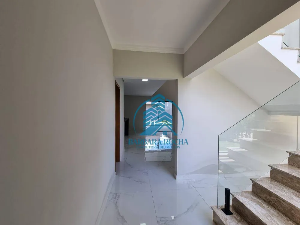 Casa, 3 quartos, 225 m² - Foto 3