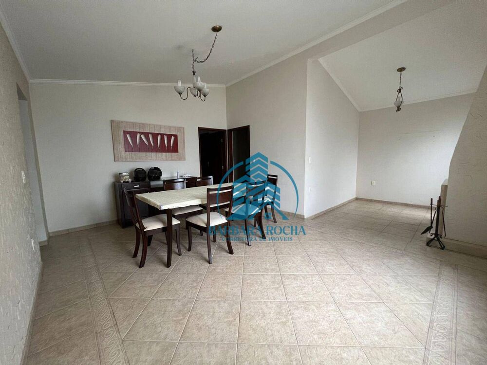 Casa, 2 quartos, 230 m² - Foto 2