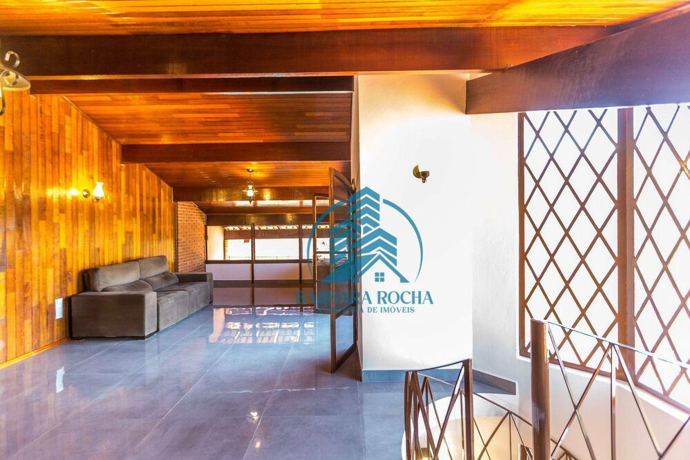 Casa, 4 quartos, 343 m² - Foto 1