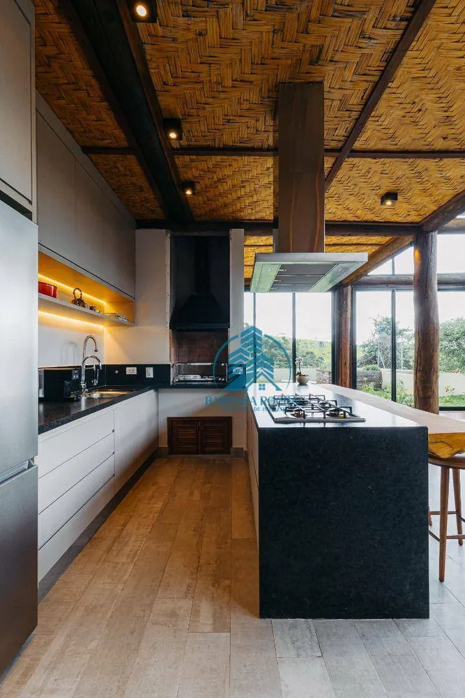 Casa, 3 quartos, 300 m² - Foto 17
