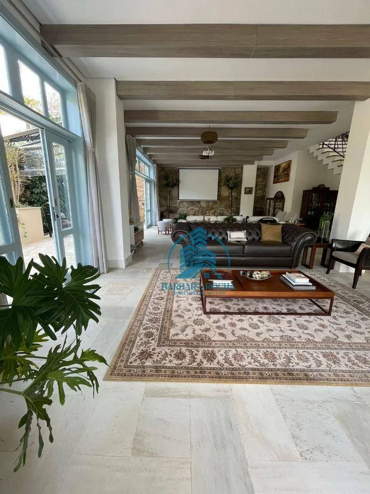 Casa, 5 quartos, 350 m² - Foto 1