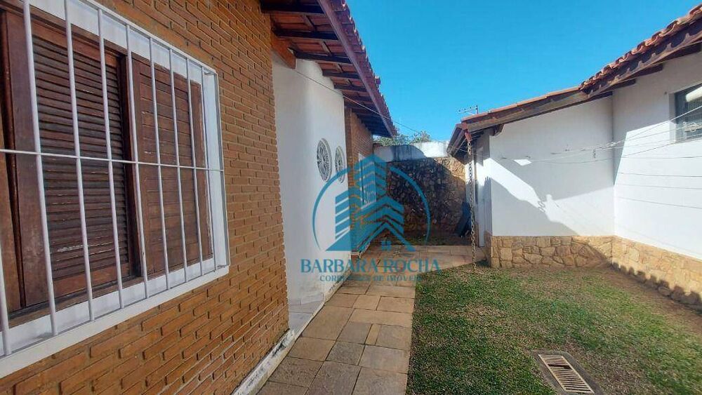 Casa, 6 quartos, 252 m² - Foto 8