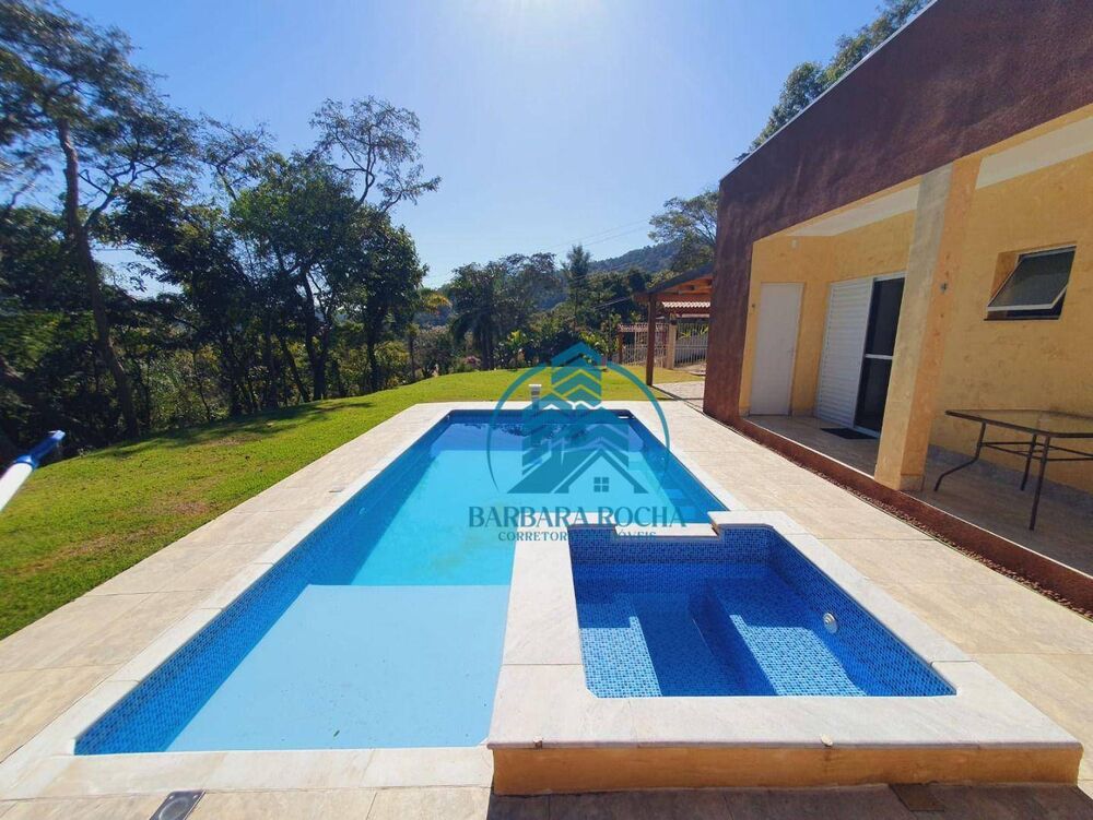 Chácara à venda com 3 quartos, 200m² - Foto 9