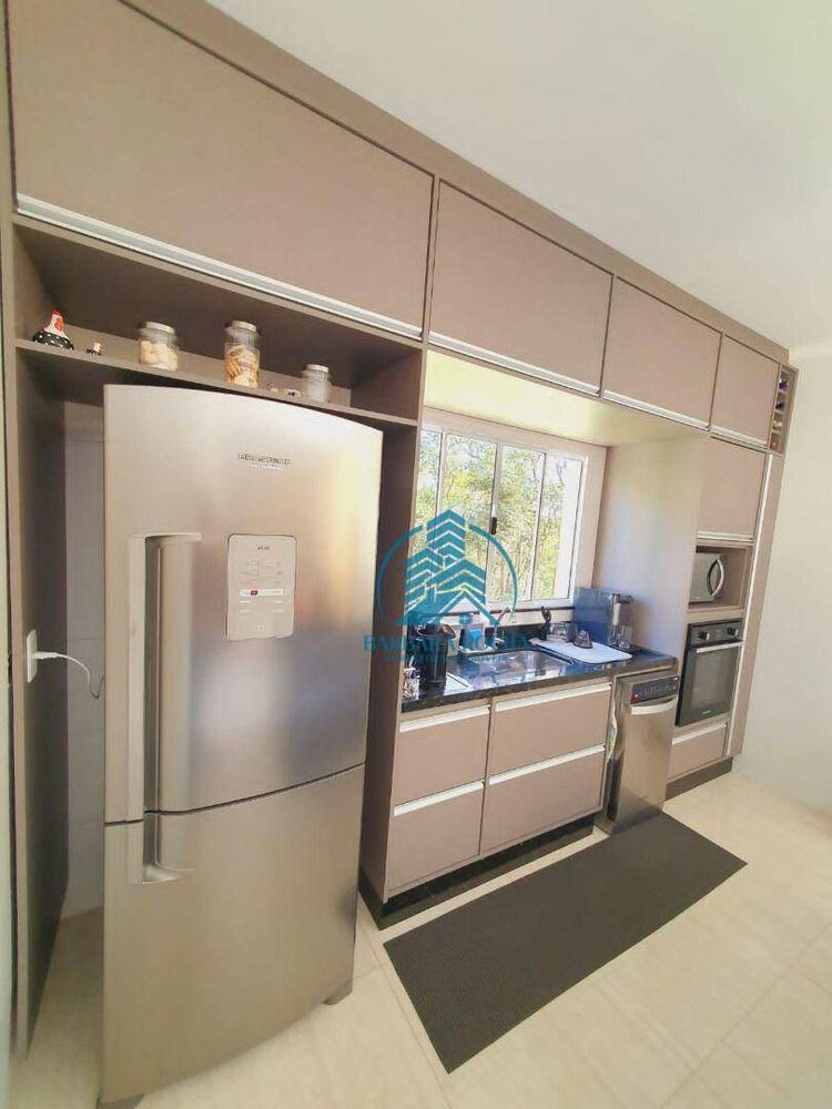 Chácara à venda com 3 quartos, 200m² - Foto 5