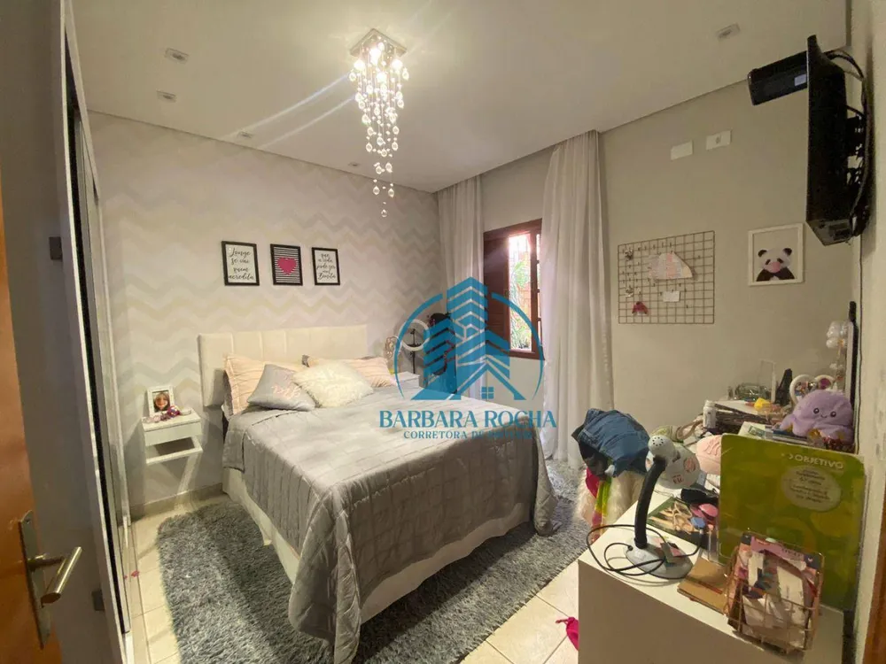 Casa, 4 quartos, 226 m² - Foto 10