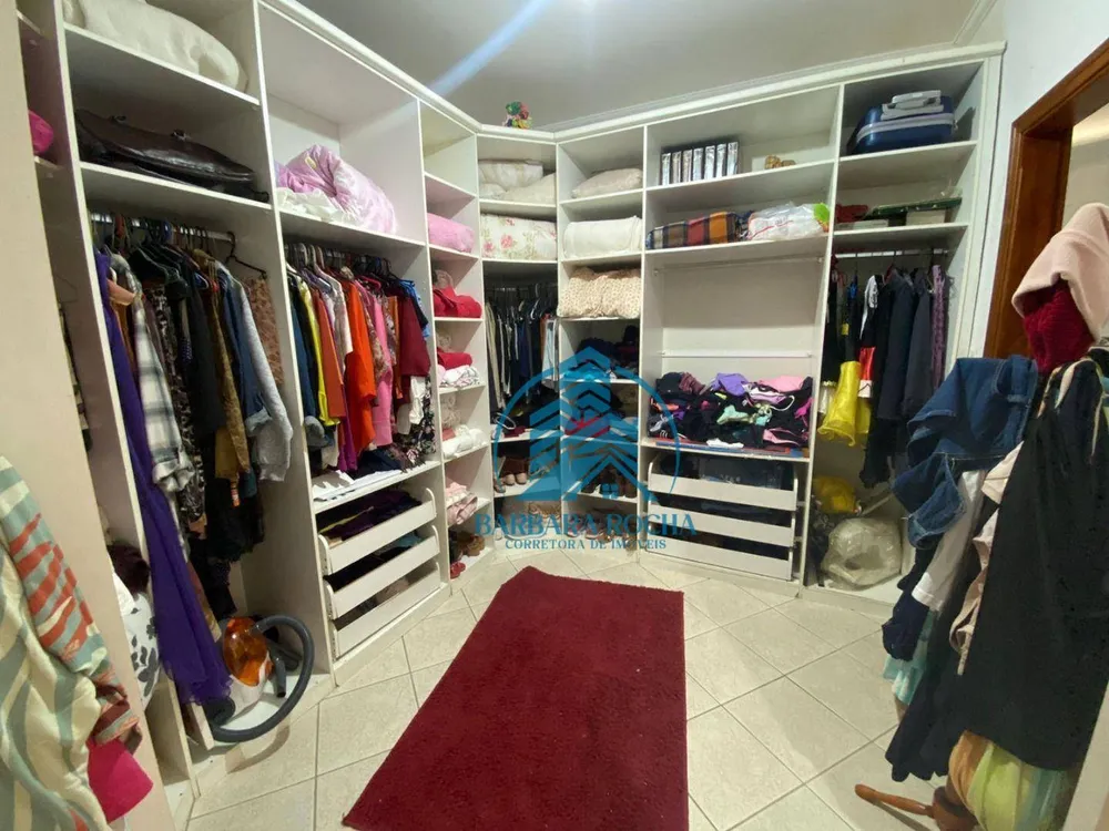 Casa, 4 quartos, 226 m² - Foto 3