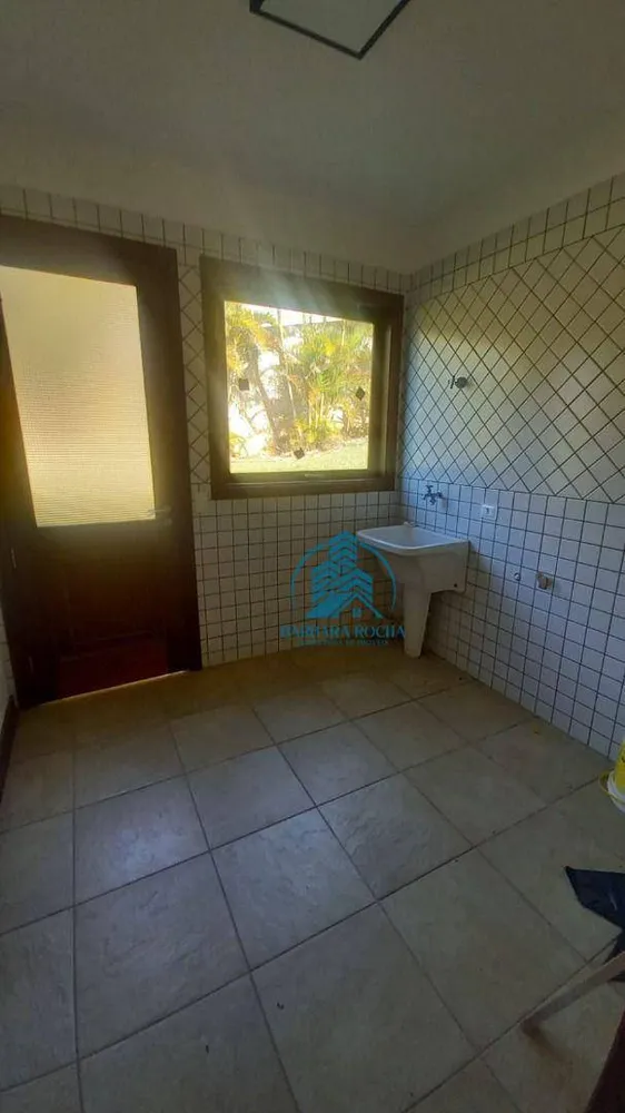 Casa, 3 quartos, 290 m² - Foto 3