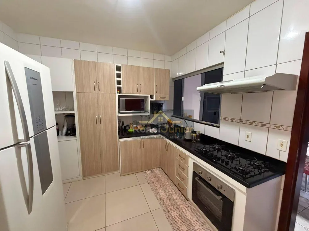 Casa, 3 quartos, 130 m² - Foto 3