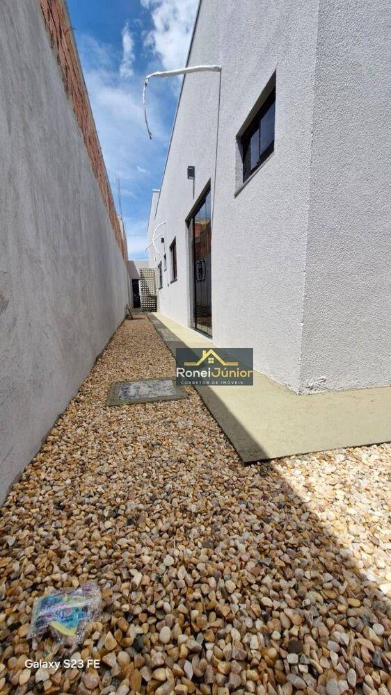 Casa à venda com 3 quartos, 102m² - Foto 13