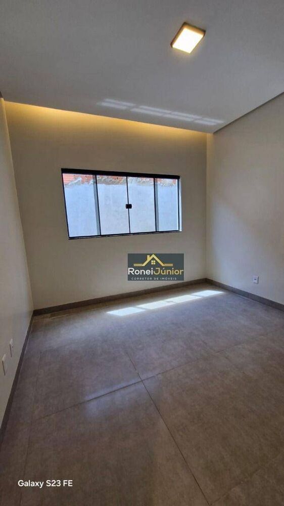 Casa à venda com 3 quartos, 102m² - Foto 8