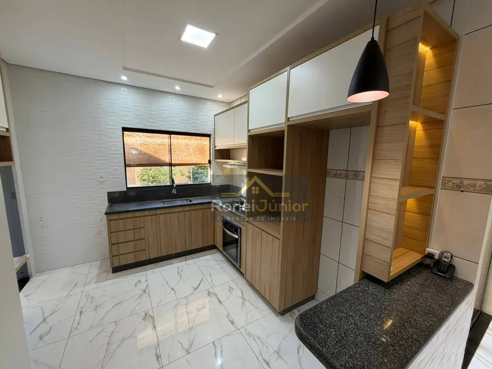 Casa, 4 quartos, 180 m² - Foto 2