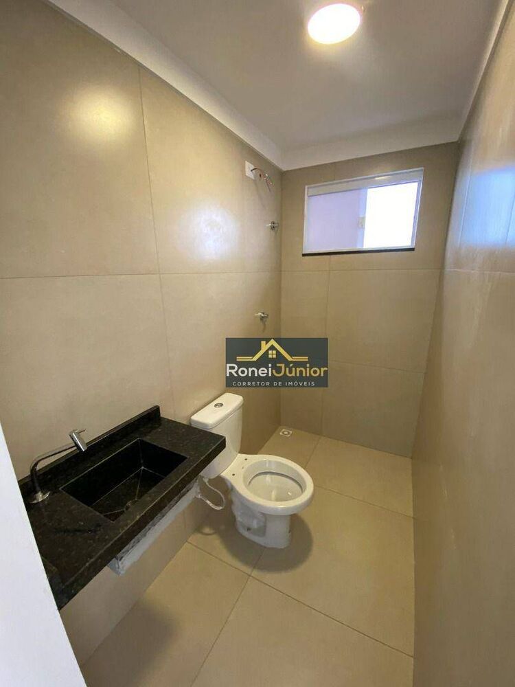 Casa à venda com 2 quartos, 78m² - Foto 3