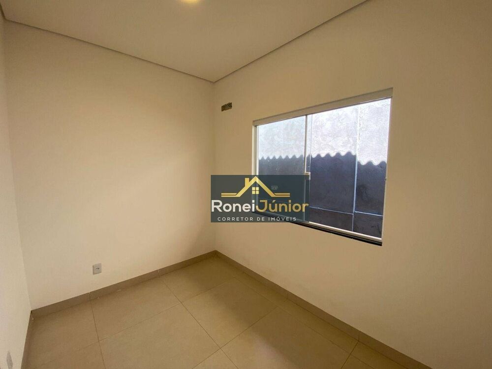 Casa à venda com 2 quartos, 78m² - Foto 4