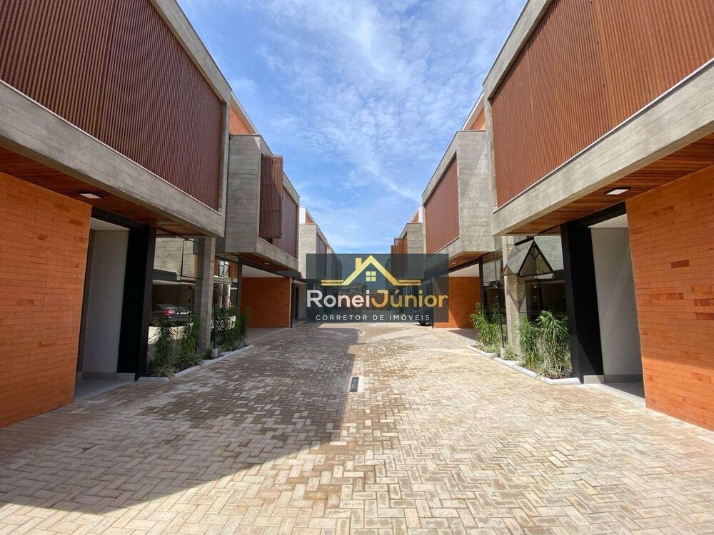 Sobrado à venda com 3 quartos, 153m² - Foto 2