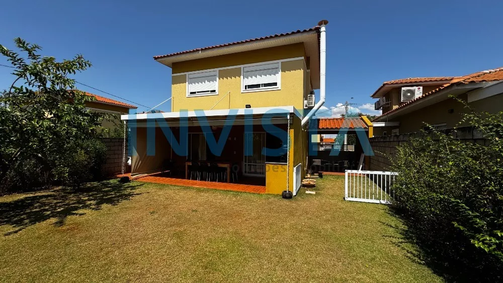 Casa de Condomínio à venda com 3 quartos, 135m² - Foto 1