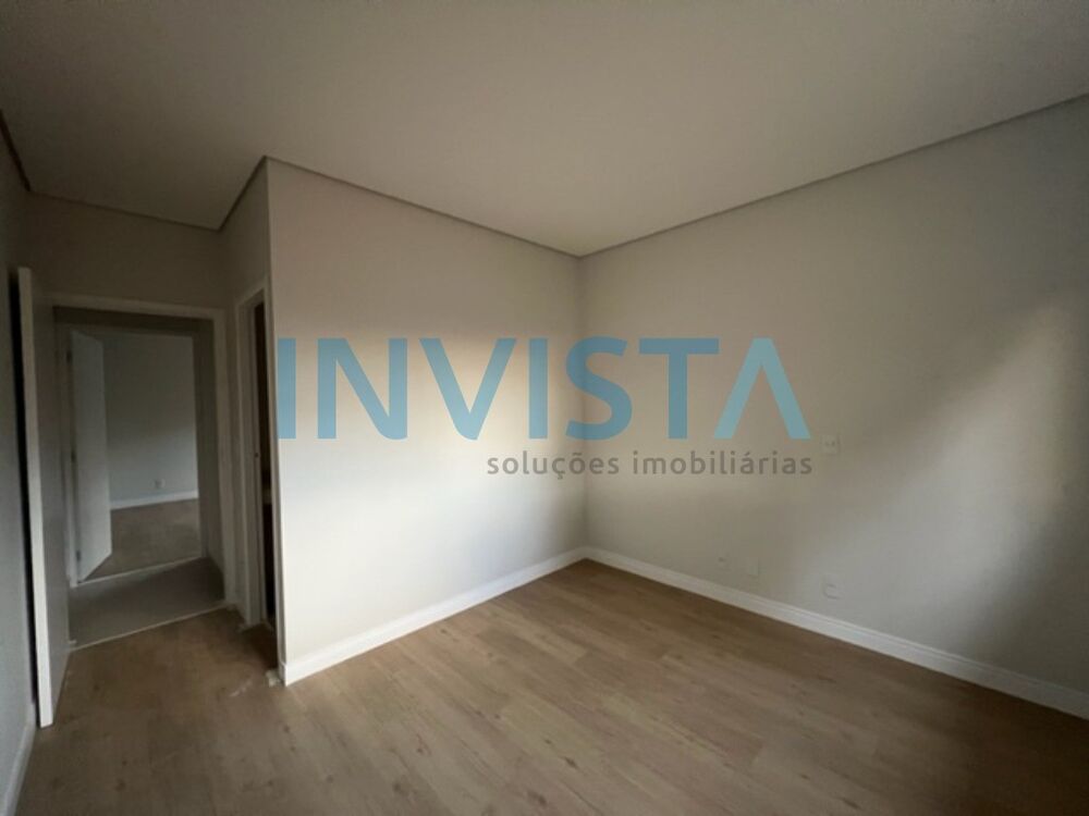 Casa de Condomínio à venda com 3 quartos, 131m² - Foto 2