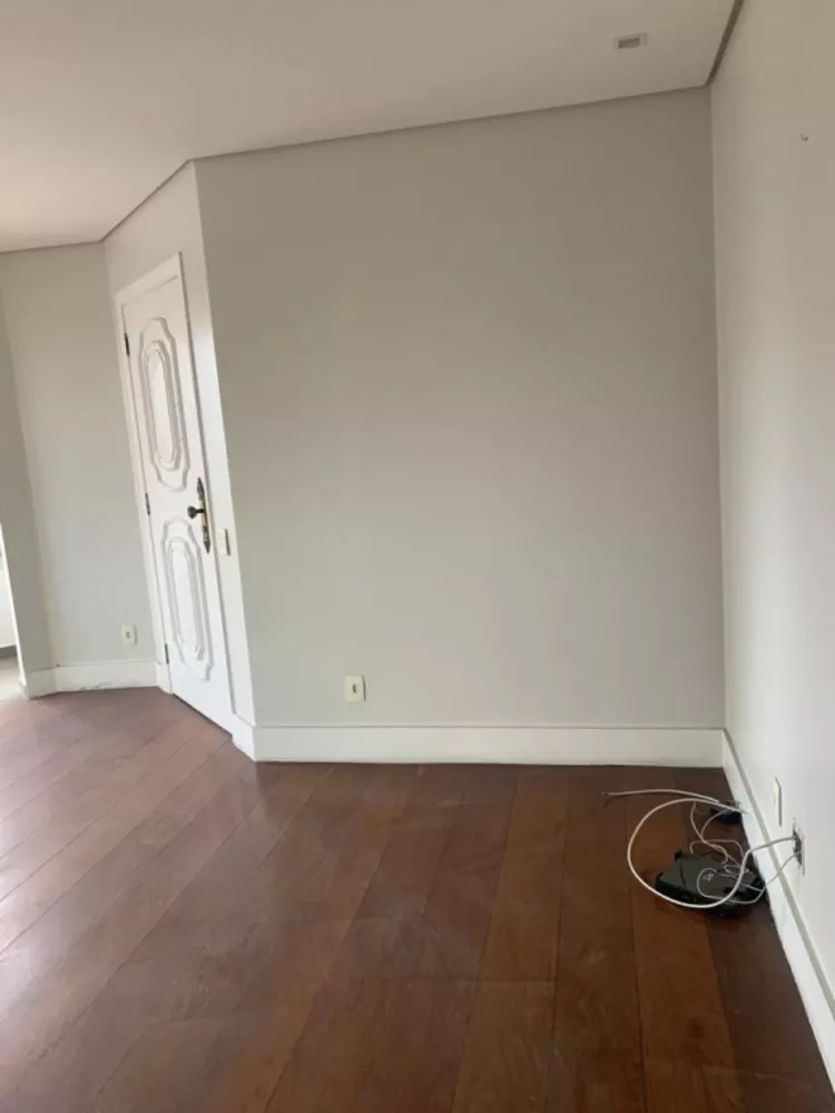 Apartamento à venda com 3 quartos, 126m² - Foto 1