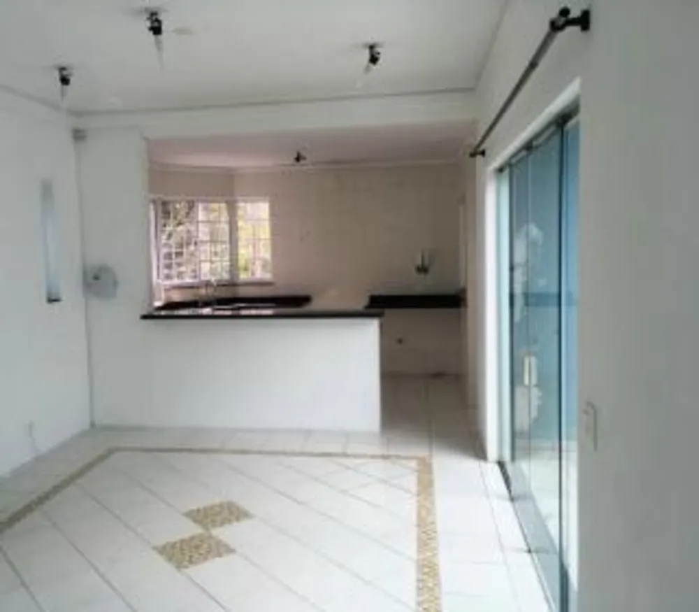 Casa, 4 quartos, 300 m² - Foto 2