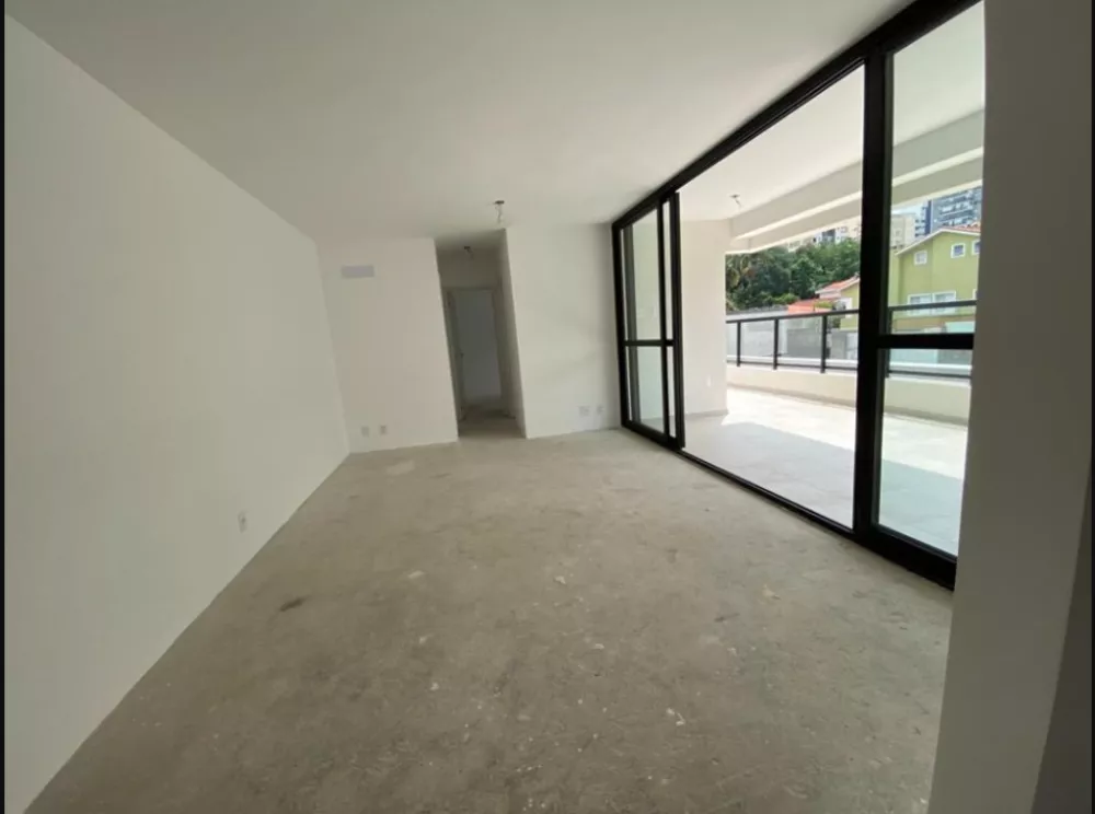 Apartamento à venda com 2 quartos, 84m² - Foto 3