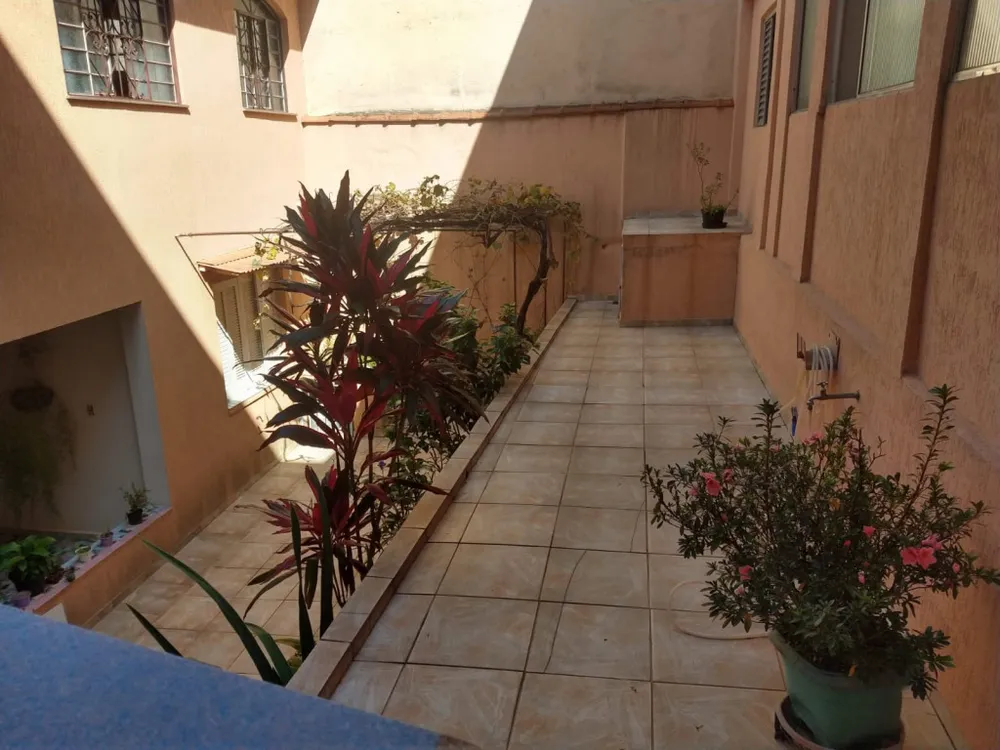 Casa, 8 quartos, 358 m² - Foto 11