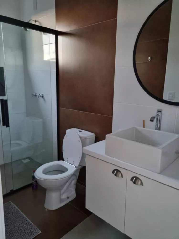 Casa de Condomínio à venda com 4 quartos, 234m² - Foto 3