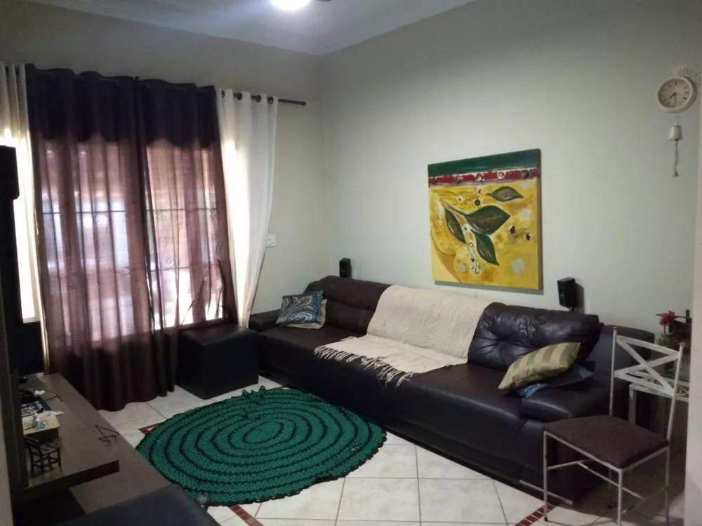 Casa à venda com 4 quartos, 320m² - Foto 11