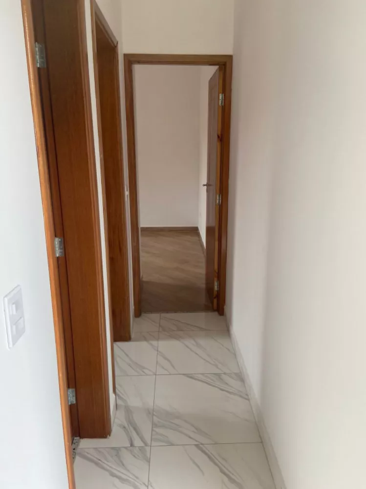 Apartamento à venda com 2 quartos, 42m² - Foto 4