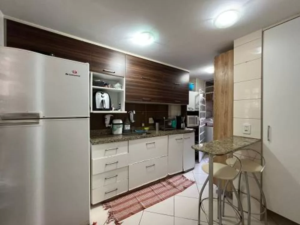 Apartamento à venda com 3 quartos, 100m² - Foto 8