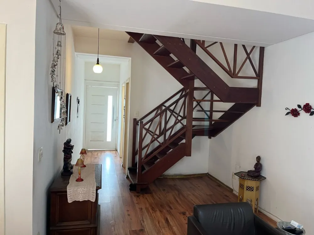 Casa, 4 quartos, 174 m² - Foto 1